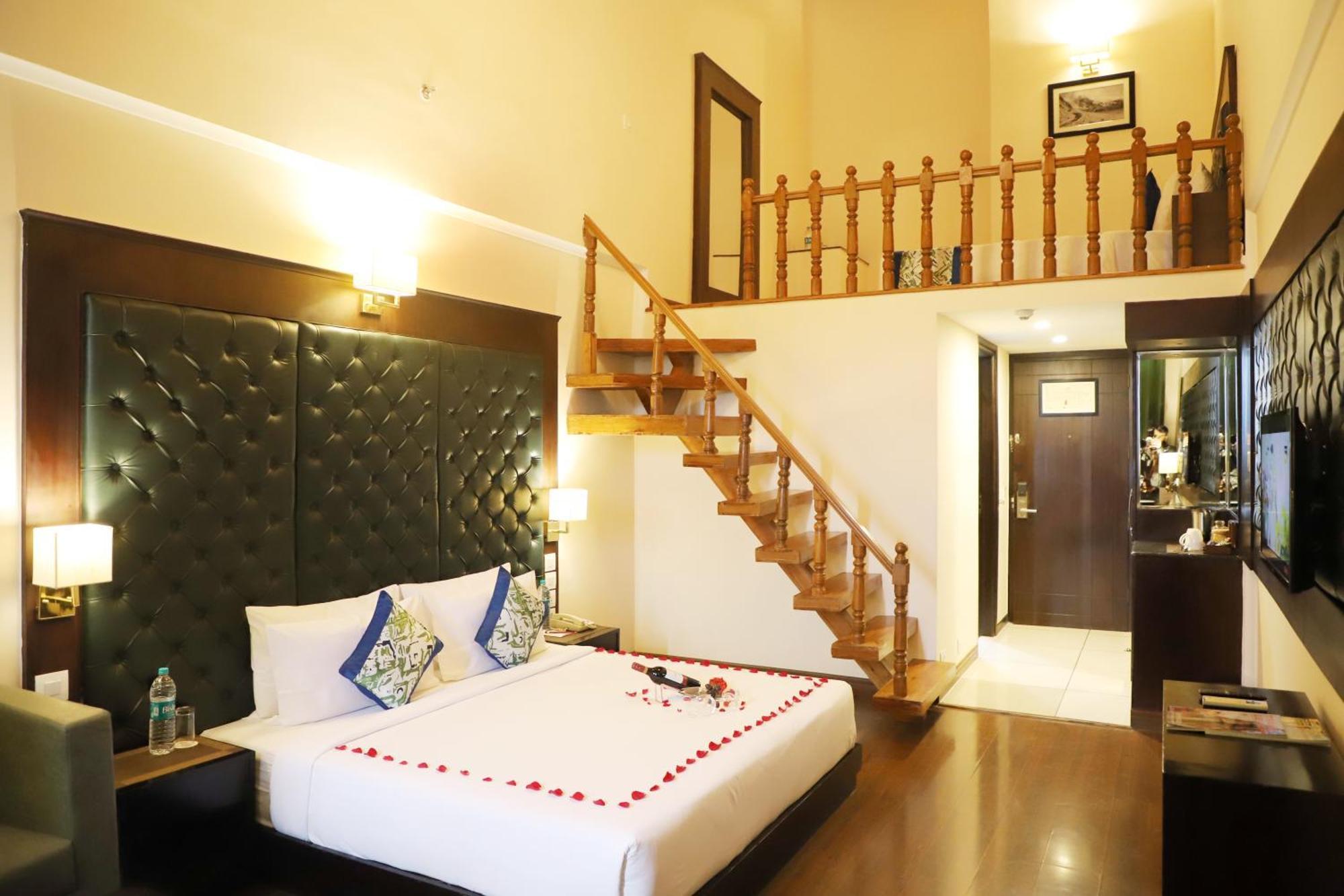 Deventure Shimla Hills Hotel Kandaghat Exterior photo