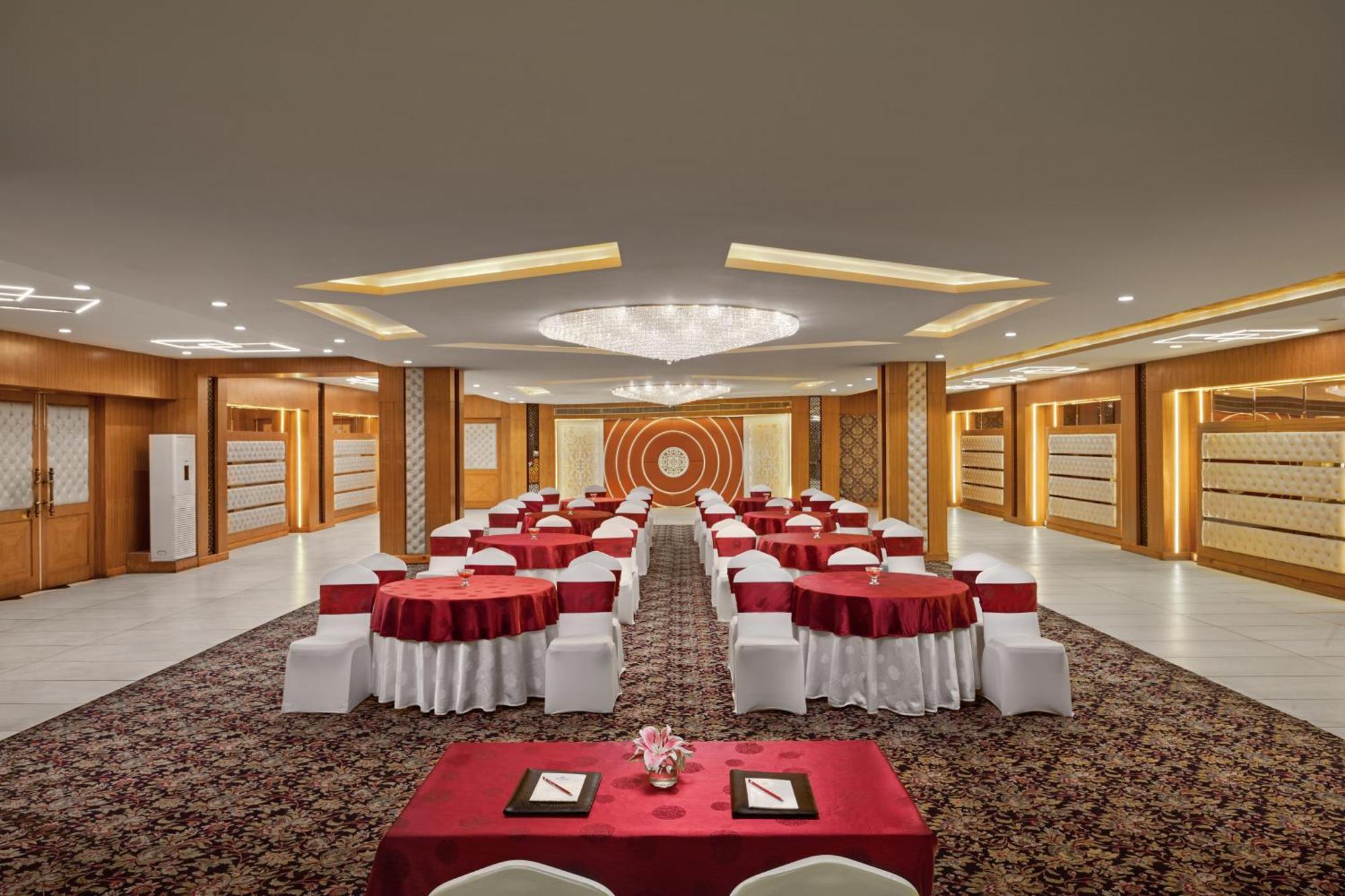 Deventure Shimla Hills Hotel Kandaghat Exterior photo