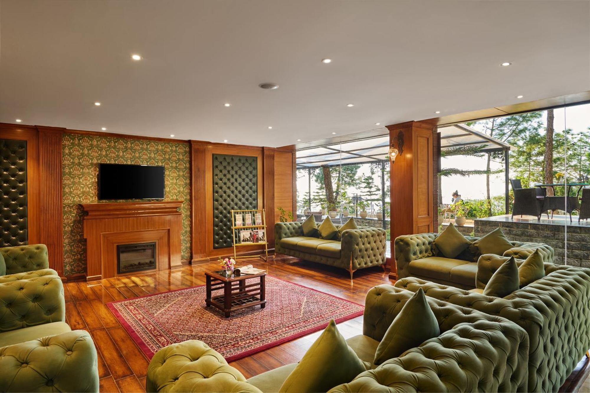 Deventure Shimla Hills Hotel Kandaghat Exterior photo