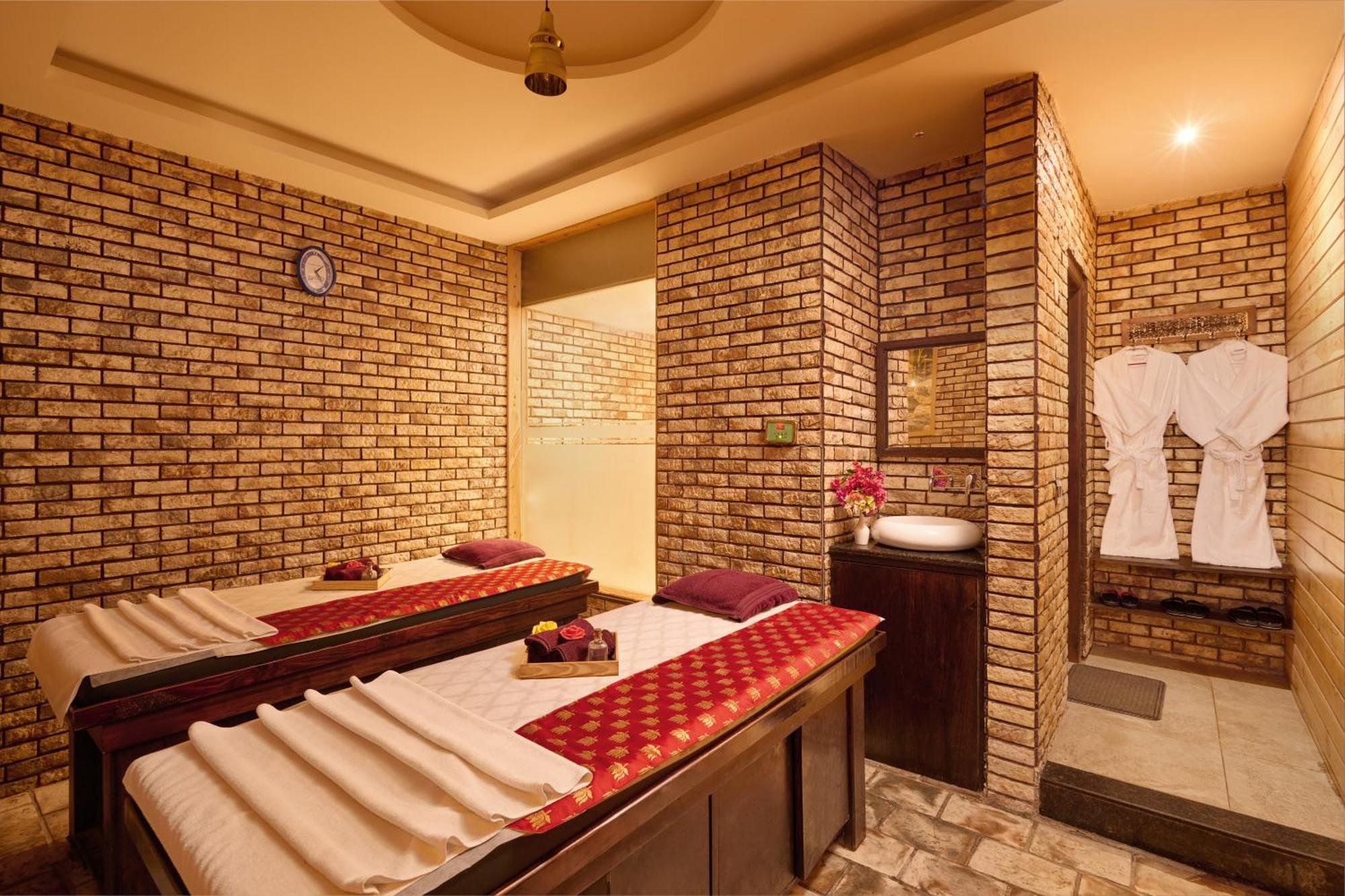Deventure Shimla Hills Hotel Kandaghat Exterior photo