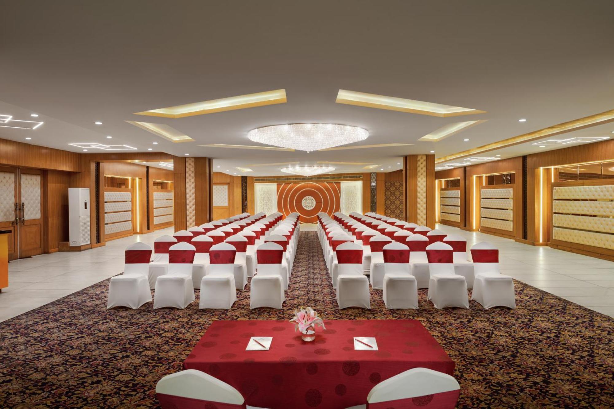 Deventure Shimla Hills Hotel Kandaghat Exterior photo