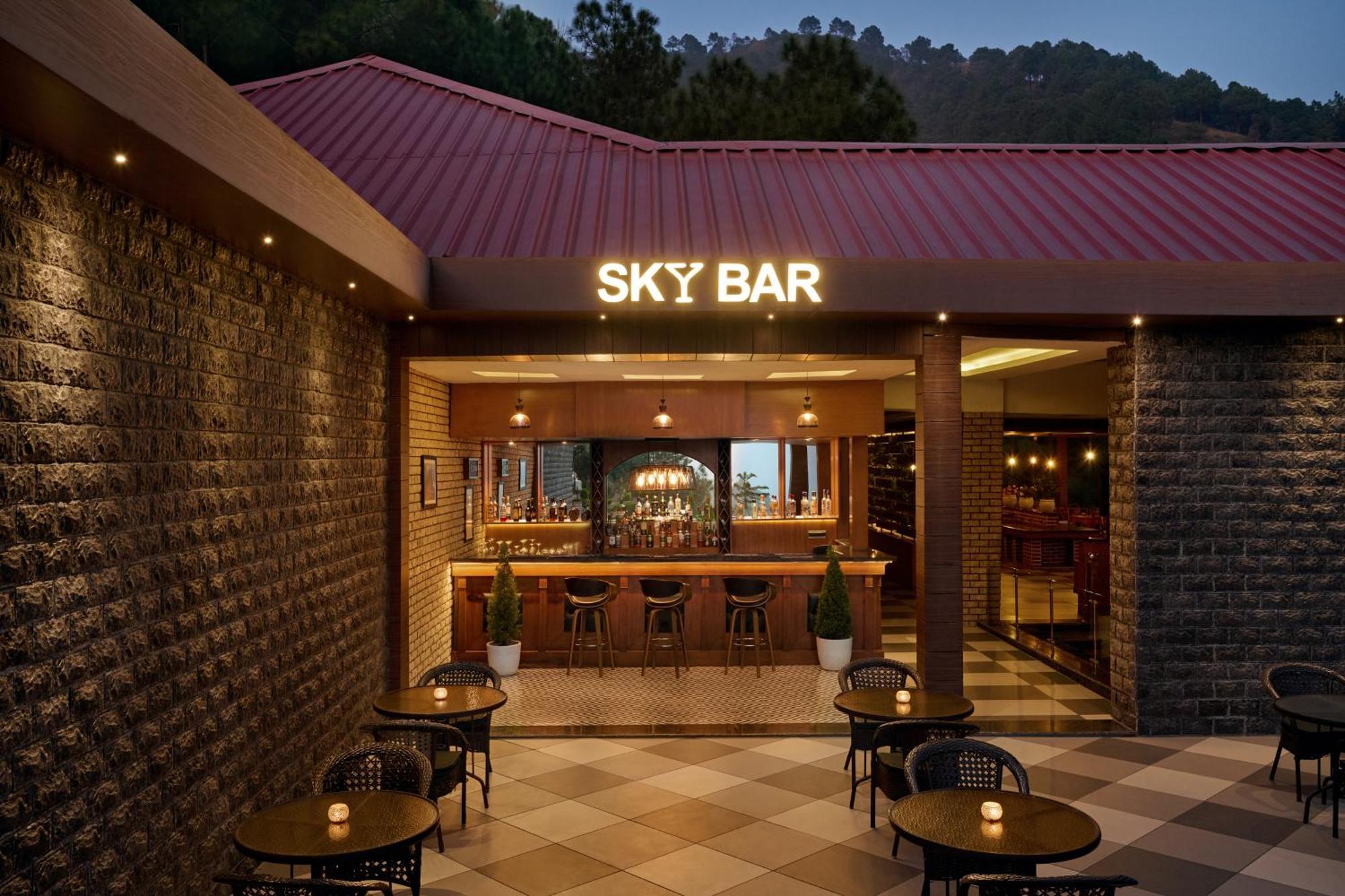 Deventure Shimla Hills Hotel Kandaghat Exterior photo