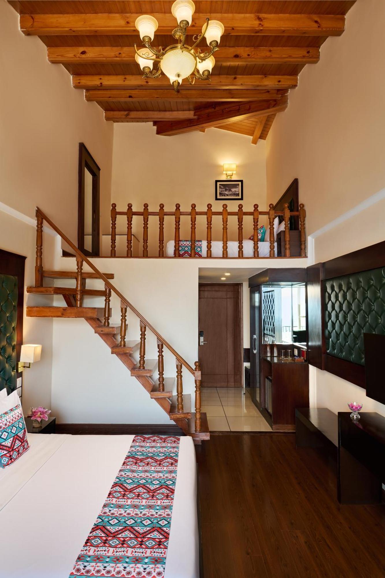 Deventure Shimla Hills Hotel Kandaghat Exterior photo