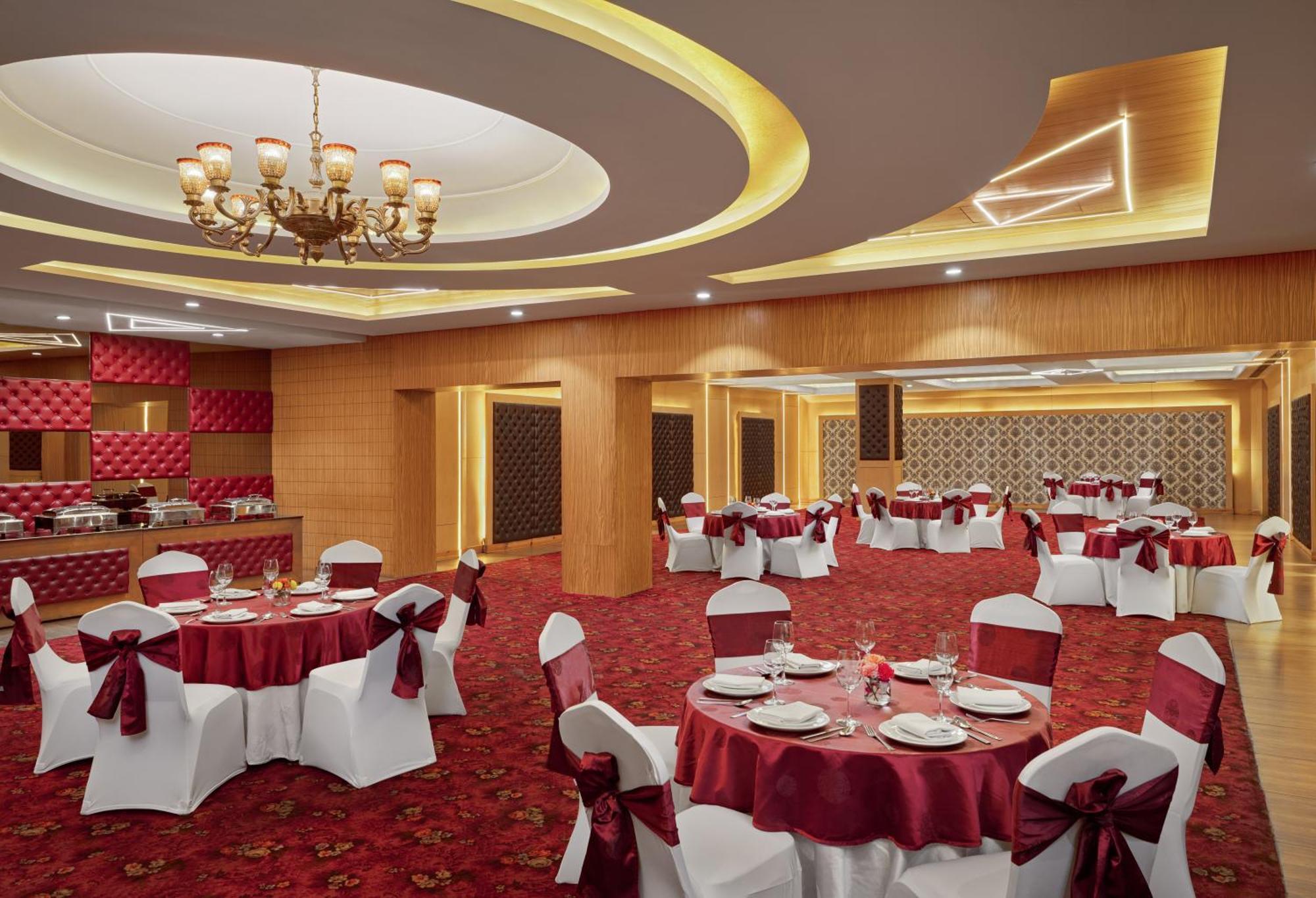 Deventure Shimla Hills Hotel Kandaghat Exterior photo