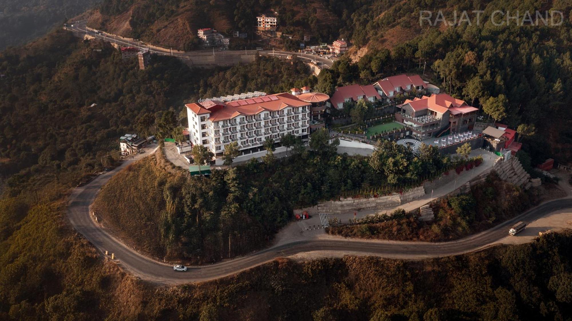 Deventure Shimla Hills Hotel Kandaghat Exterior photo